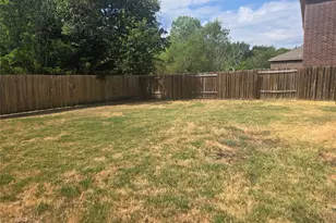 1627 Blackburn Way, Princeton, TX 75407 - Photo 17