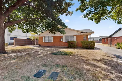 222 W Union Bower Road, Irving, TX 75061 - Photo 33