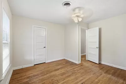 809 S Brazos Street, Weatherford, TX 76086 - Photo 11
