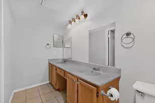 5750 Phoenix Dr, Dallas, TX 75231 - Photo 23