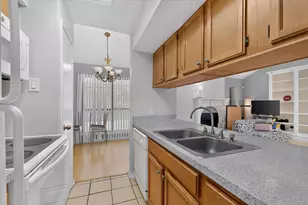 5750 Phoenix Dr, Dallas, TX 75231 - Photo 15