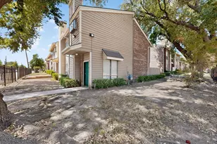 5750 Phoenix Dr, Dallas, TX 75231 - Photo 29