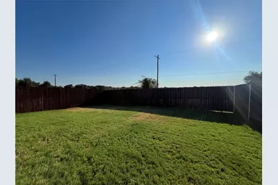 606 Capstone Circle, Granbury, TX 76048 - Photo 19