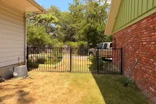 612 9th St, Terrell, TX 75160 - Photo 25
