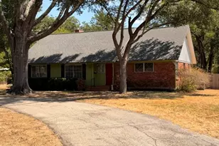 612 9th St, Terrell, TX 75160 - Photo 3