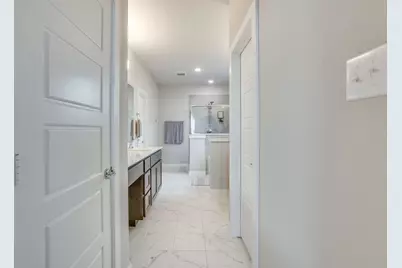 5577 Summit Creek Road, Fort Worth, TX 76126 - Photo 17