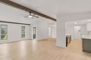 1101 Delores Dr, Garland, TX 75040 - Photo 5