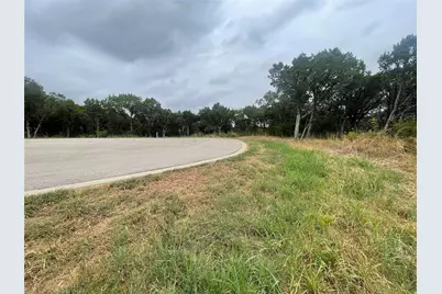 6451 Archerfield Court E, Cleburne, TX 76033 - Photo 3