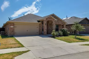 6348 Eagle Lake Ct, Fort Worth, TX 76179 - Photo 1