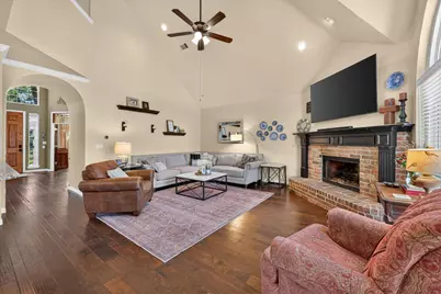 2830 Woodhollow Court, Highland Village, TX 75077 - Photo 13