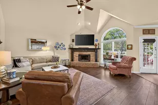 2830 Woodhollow Ct, Highland Village, TX 75077 - Photo 13