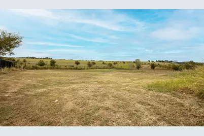 4901 Bucking Bronc Drive, Fort Worth, TX 76126 - Photo 35