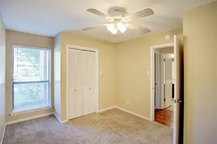 1304 Harwell Dr, Arlington, TX 76011 - Photo 13