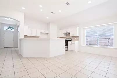2755 Honey Suckle Drive, Grand Prairie, TX 75052 - Photo 11