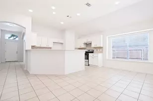 2755 Honey Suckle Dr, Grand Prairie, TX 75052 - Photo 11