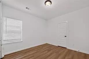 2552 Four Roses Dr, Lewisville, TX 75056 - Photo 27