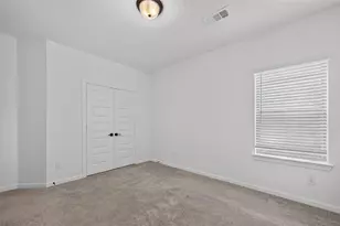2552 Four Roses Dr, Lewisville, TX 75056 - Photo 33