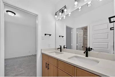 2552 Four Roses Drive, Lewisville, TX 75056 - Photo 31