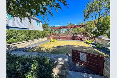 1126 Clifftop Lane, Dallas, TX 75208 - Photo 29
