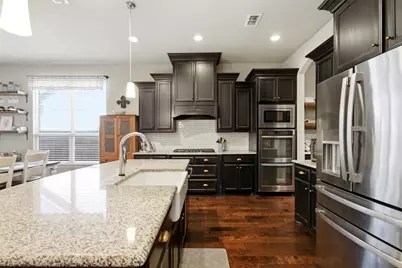 7124 Chelsea Drive, North Richland Hills, TX 76180 - Photo 9