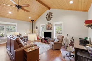 2109 Co Rd 1185, Sulphur Springs, TX 75482 - Photo 3