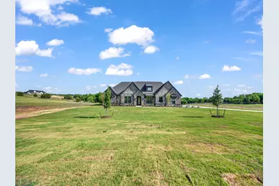 614 Hondo Crossing, Weatherford, TX 76087 - Photo 3