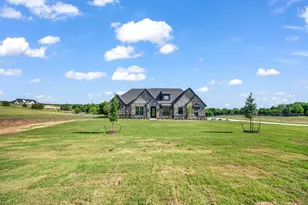 614 Hondo Xing, Weatherford, TX 76087 - Photo 3