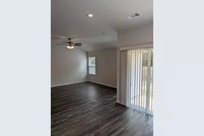 504 Jameson Street, Springtown, TX 76082 - Photo 9