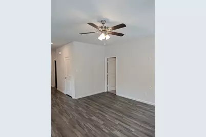 504 Jameson Street, Springtown, TX 76082 - Photo 3