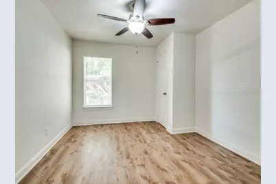 3902 Kenilworth Street, Dallas, TX 75210 - Photo 9