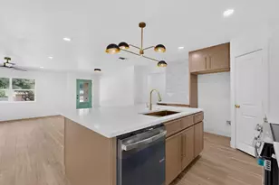 2224 Westlake Dr, Plano, TX 75075 - Photo 13