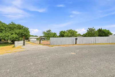 2008 Highridge Lane, Midlothian, TX 76065 - Photo 3
