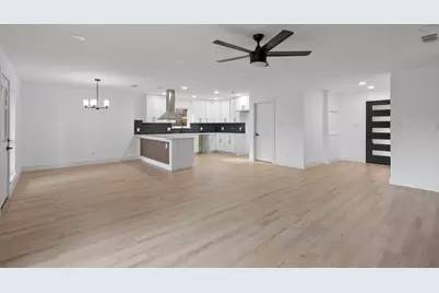 609 Thornwood Trail, Grand Prairie, TX 75052 - Photo 5