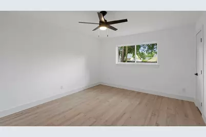 609 Thornwood Trail, Grand Prairie, TX 75052 - Photo 15