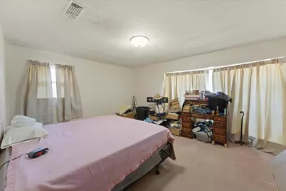1700 Northcrest Drive, Arlington, TX 76012 - Photo 17
