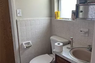 1700 Northcrest Dr, Arlington, TX 76012 - Photo 21