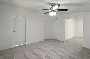 701 Lazy Springs Dr, Red Oak, TX 75154 - Photo 13