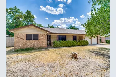 3513 Wren Avenue, Fort Worth, TX 76133 - Photo 1