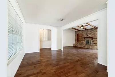 3513 Wren Avenue, Fort Worth, TX 76133 - Photo 5