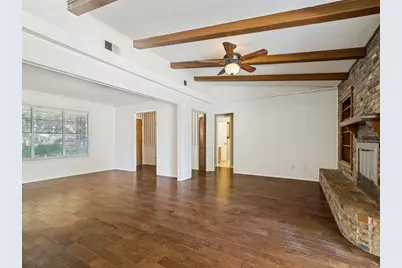 3513 Wren Avenue, Fort Worth, TX 76133 - Photo 7