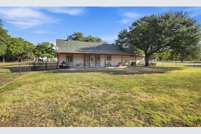 212 Bobby Sam Court, Collinsville, TX 76233 - Photo 27
