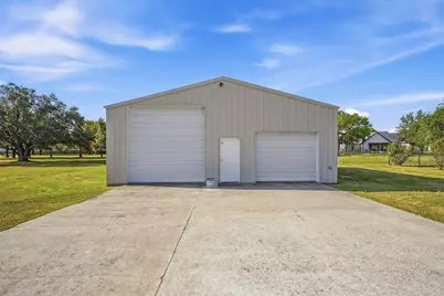 212 Bobby Sam Court, Collinsville, TX 76233 - Photo 31