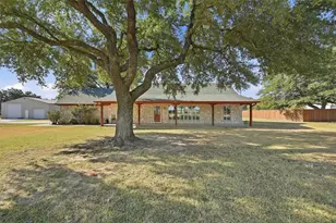 212 Bobby Sam Ct, Collinsville, TX 76233 - Photo 1