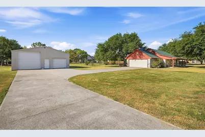 212 Bobby Sam Court, Collinsville, TX 76233 - Photo 3