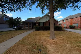 1009 Spinnaker Dr, Forney, TX 75126 - Photo 1