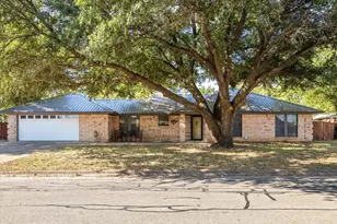 111 Wheeler St, Glen Rose, TX 76043 - Photo 29