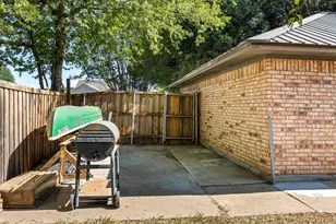 111 Wheeler St, Glen Rose, TX 76043 - Photo 21