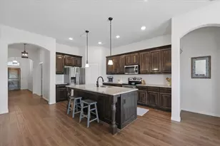 122 Post Oak Wy, Weatherford, TX 76087 - Photo 7