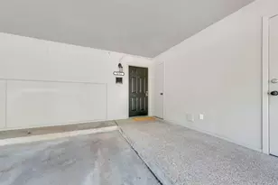 7492 E NW Hwy, Dallas, TX 75231 - Photo 15