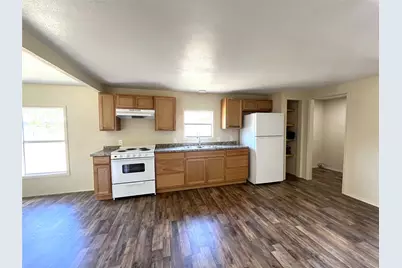 611 E Broadmore Avenue, Wills Point, TX 75169 - Photo 7
